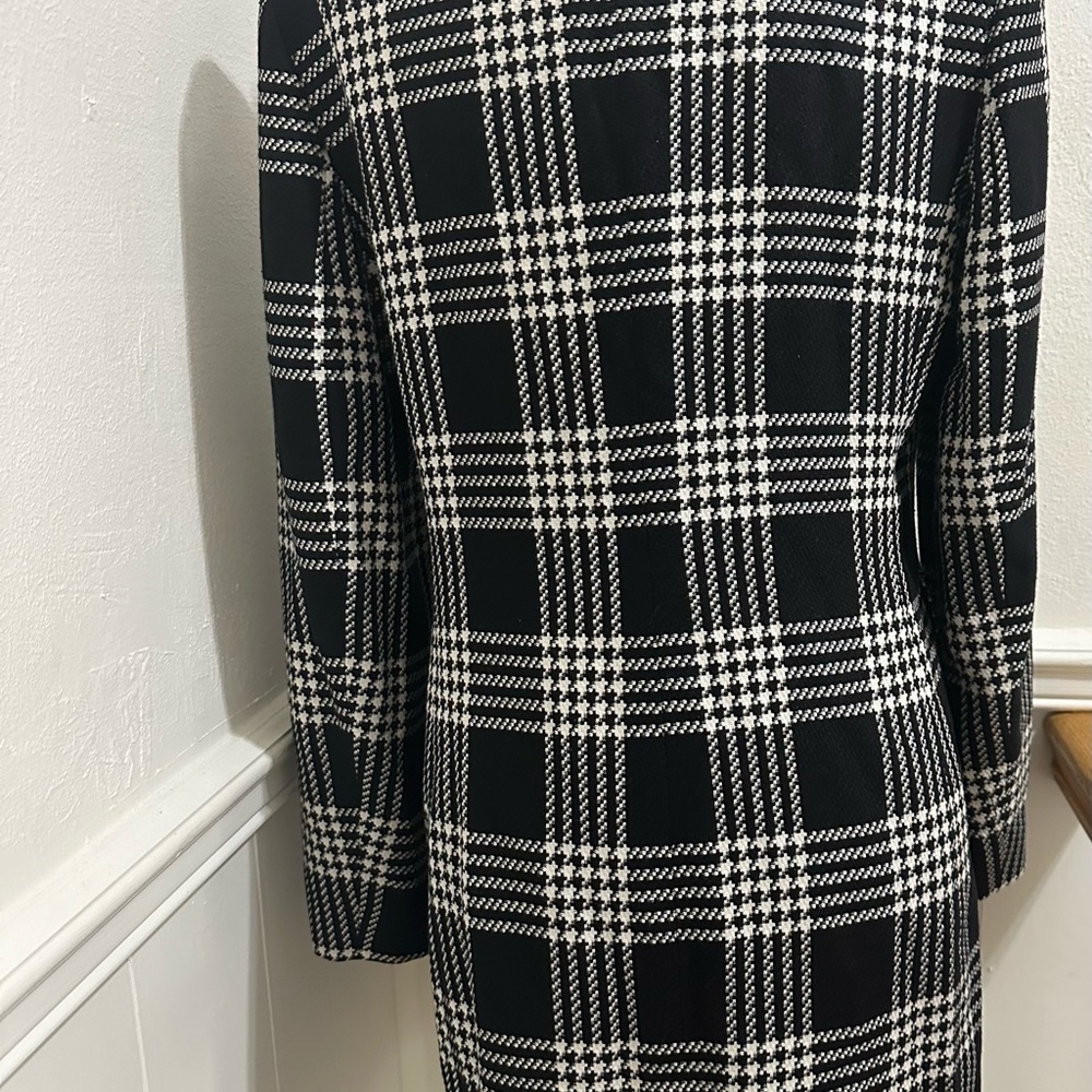 White Plaid Midi Coat Sz 8 - Picture 4 of 8